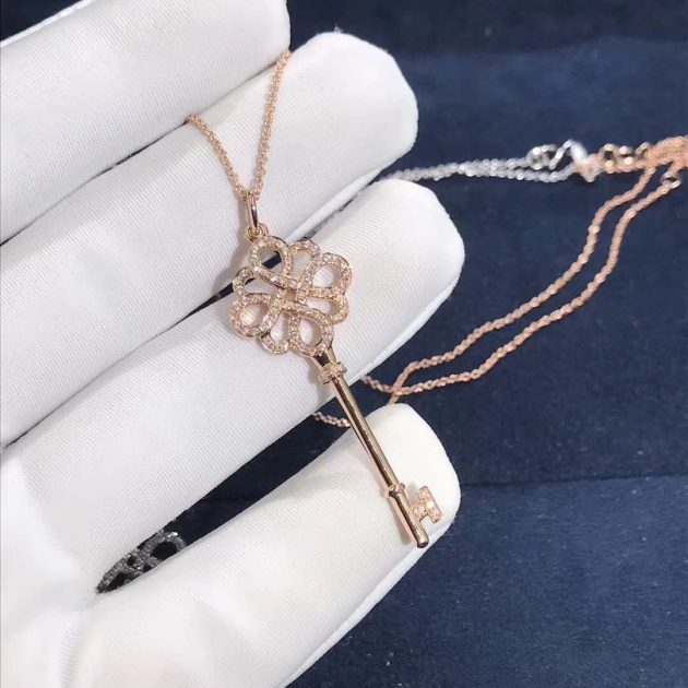 18k gold tiffany keys knot key pendant necklace with diamonds 6209ff6b5670d