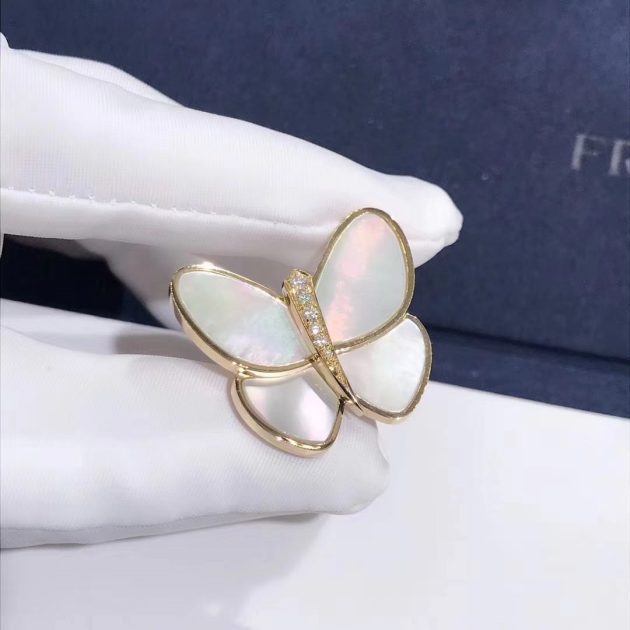 18k gold van cleef arpels mother of pearl diamond butterfly clip brooch vcara64100 6208806e31df7