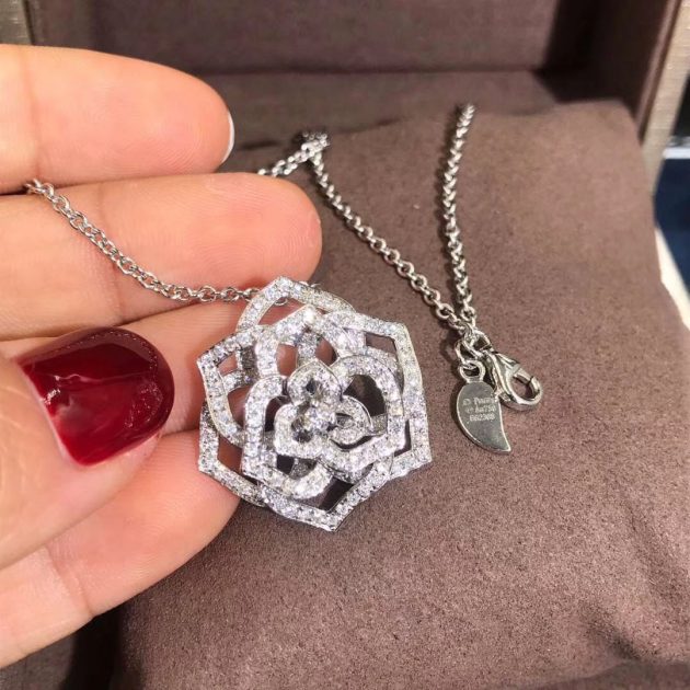 18k white gold piaget diamond openwork rose motif necklace 620a555c83e58
