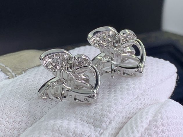 18k white gold van cleef arpels two butterfly diamond earrings 62086ee8d25ce