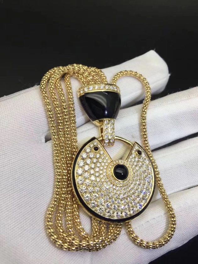 18k yellow gold amulette de cartier diamond bracelet with onyx black lacquer large model 6209d1a06c120