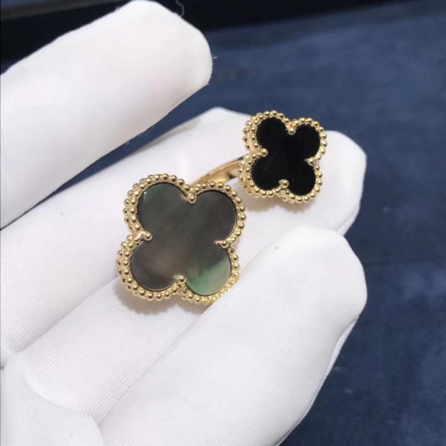 18k yellow gold van cleef and arpels magic alhambra between the finger ring onyx and mop 6208765654f53