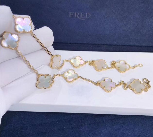18k yellow gold van cleef arpels vintage alhambra necklace 10 motifs white mother of pearl vcara42800 6207cbee4bedc