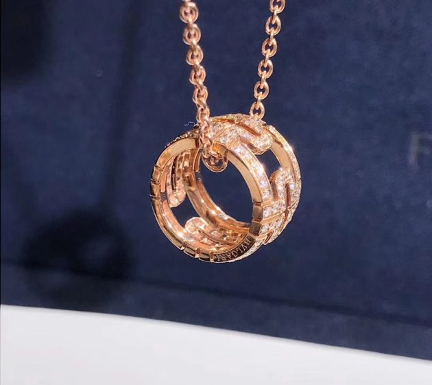 bvlgari parentesi necklace with 18k rose gold chain and round 18k rose gold pendant set with pave diamonds 620a1ffb993dc
