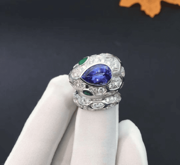 bvlgari serpenti 18k white gold ring emerald eyes and pave diamonds an858337 620a0ca0c72c3