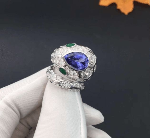 bvlgari serpenti 18k white gold ring emerald eyes and pave diamonds an858337 620a0ca83ffe8