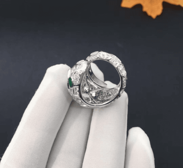 bvlgari serpenti 18k white gold ring emerald eyes and pave diamonds an858337 620a0cbda3ed4