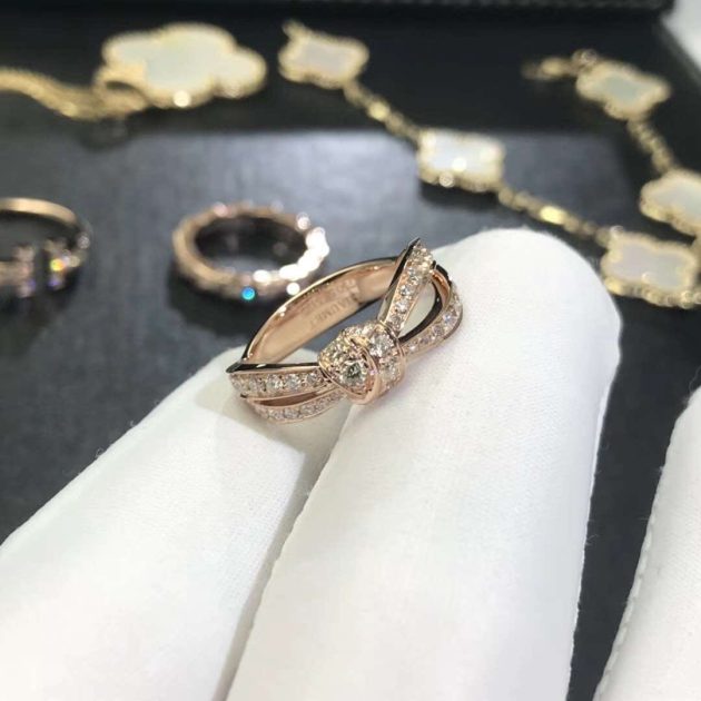 chaumet liens seduction 18ct pink gold diamond bow ring 620a86c528edf