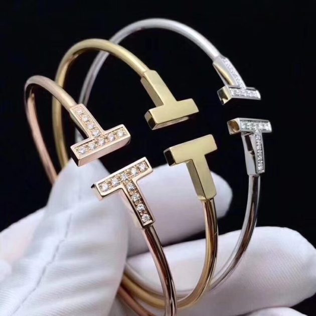 custom made 18k gold tiffany t wire bracelet with diamond 6209f7aac3238