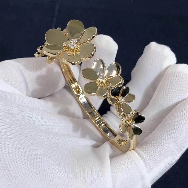 custom made 18k yellow gold van cleef arpels frivole bracelet 7 flowers yellow gold round diamonds 620815c73c150