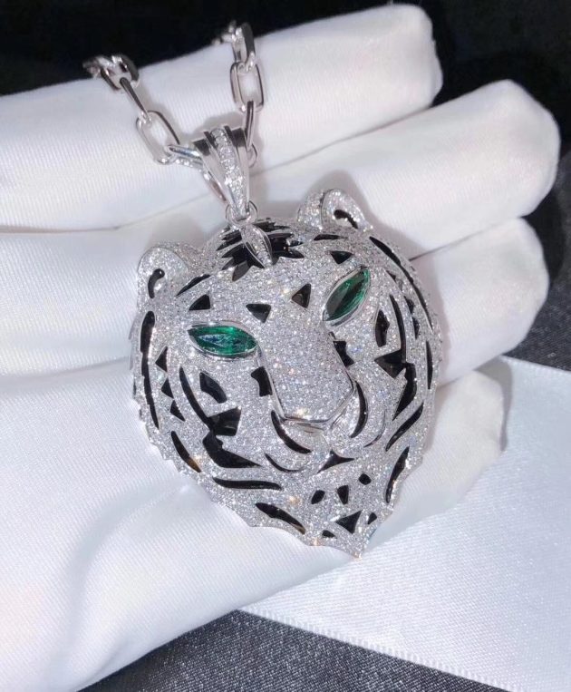 handmade 18k gold diamond cartier necklace with charming tiger head design 6209c2e98abb6