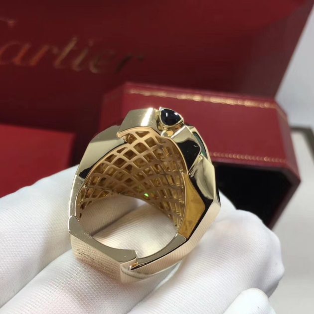 panthere de cartier 18k yellow gold ring with black lacquer onyx peridot n4193100 6209cbcd37b04