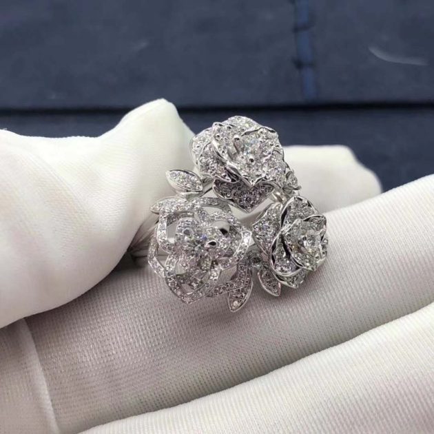 piaget rose ring in 18k white gold set with 182 brilliant cut diamonds g34ut900 620a54c0a7aed