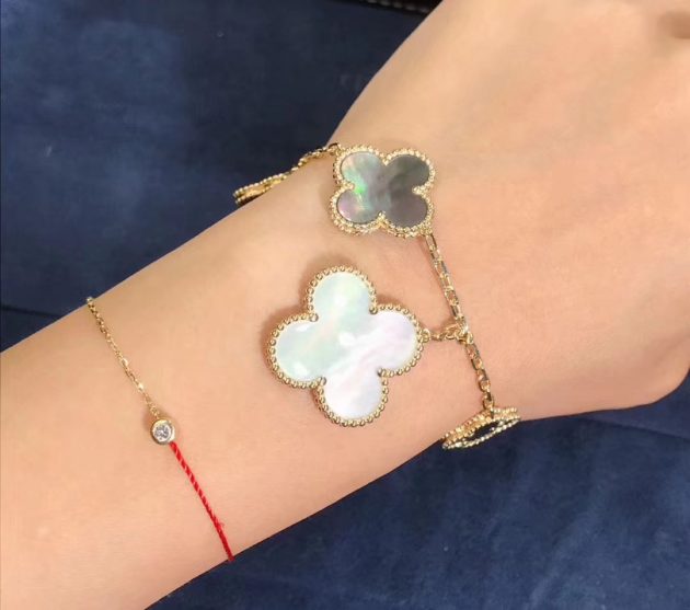 real van cleef arpels magic alhambra bracelet 5 motifs yellow gold mother of pearl