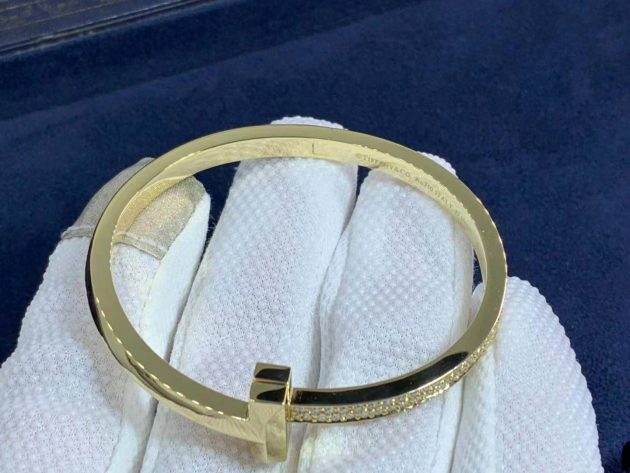 tiffany 18k yellow gold t1 wide diamond hinged bangle bracelet 6209eb3f9d499