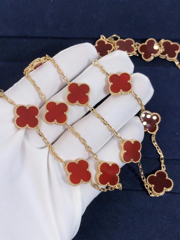 van cleef arpels 18k yellow gold vintage alhambra 10 motifs carnelian necklace vcard40600 6207bf6b31339