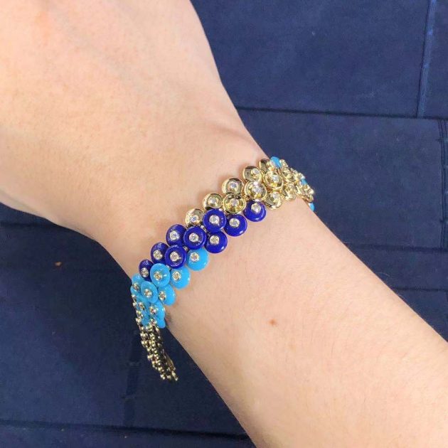 van cleef arpels bouton dor 18k yellow gold diamond lapis lazuli turquoise bracelet vcarp1al00 6207a0e79d386