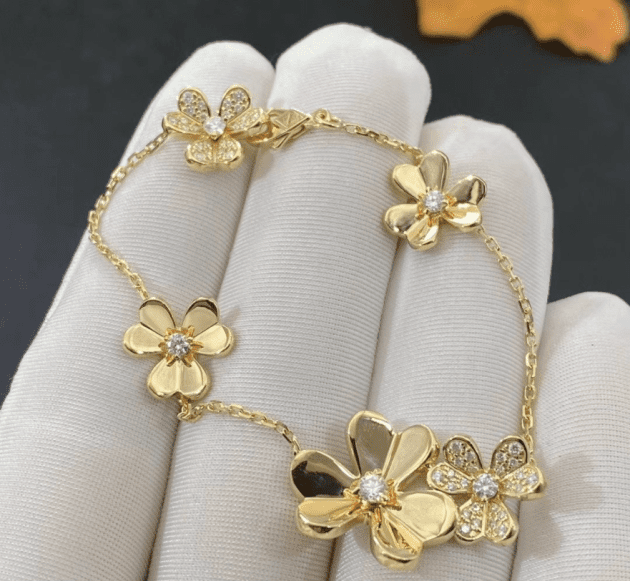 van cleef arpels frivole bracelet 5 flowers 18k yellow gold diamond vcarp3w400 6207b5b09a158