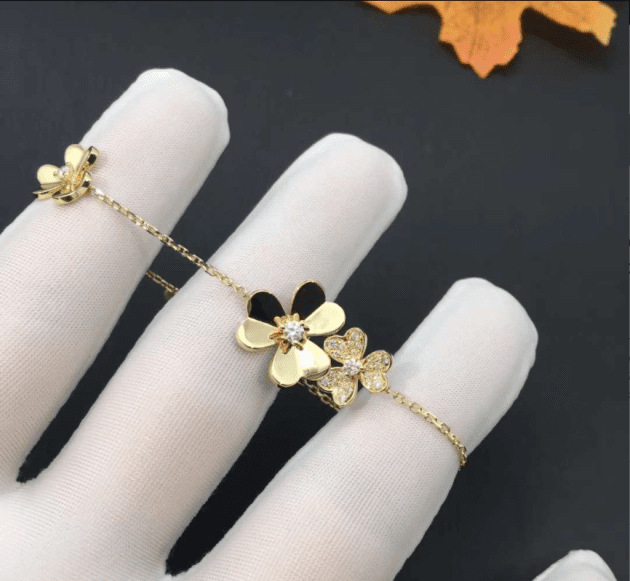 van cleef arpels frivole bracelet 5 flowers 18k yellow gold diamond vcarp3w400 6207b5dc18ee3