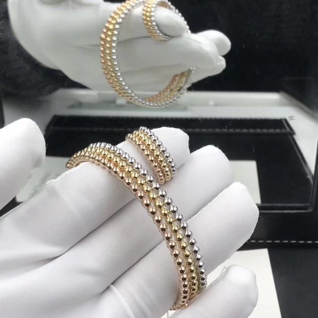 van cleef arpels perlee pearls of 18k rose gold ring medium model vcarn9pb00 6207e8cb686cd