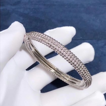 Perlée pearls of gold bracelet