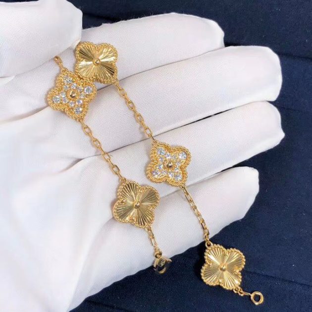 van cleef arpels vintage alhambra bracelet 5 motifs guilloche yellow gold round diamonds 62081ee52fa4d